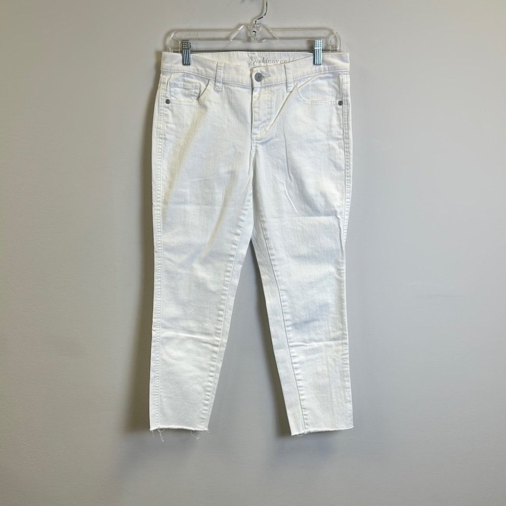 New York & Company White Ankle Cropped Jeans